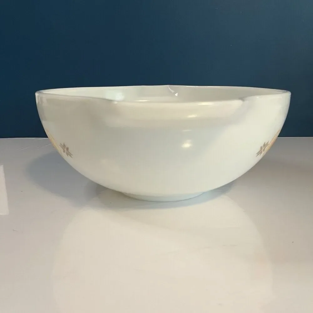 Vintage Pyrex Town & Country Cinderella Mixing Nesting Bowls #441 & 444 USA